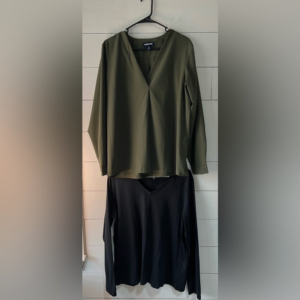 Two Women’s Lands End Medium V Neck Tops Olive Green and Black NWOT